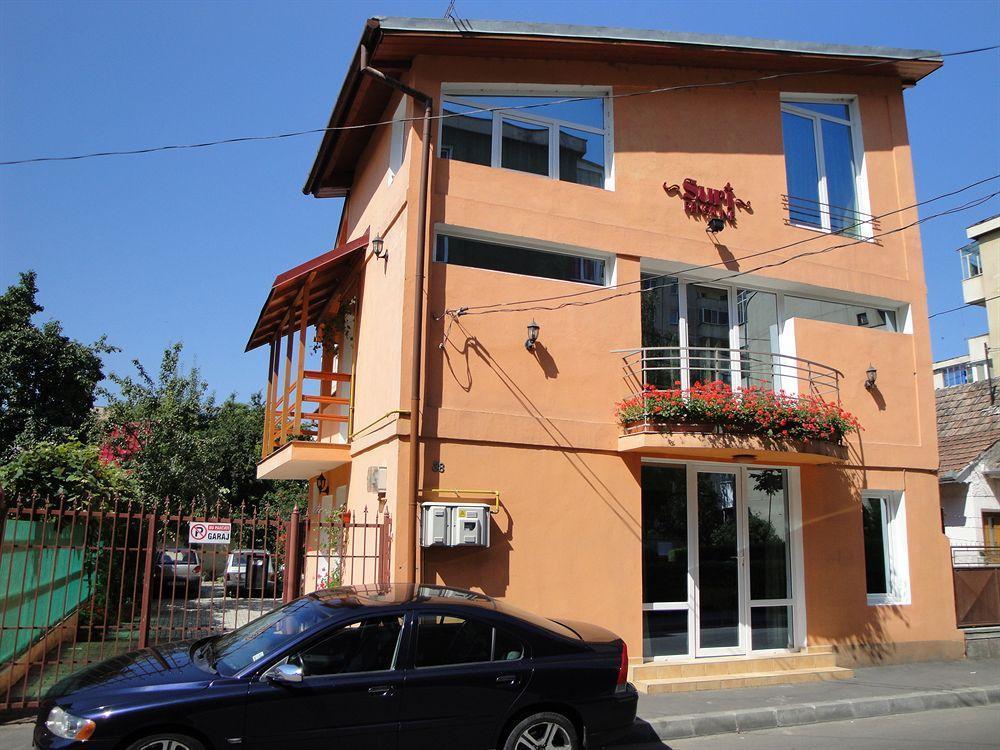 Suri Guesthouse บราชอฟ ภายนอก รูปภาพ